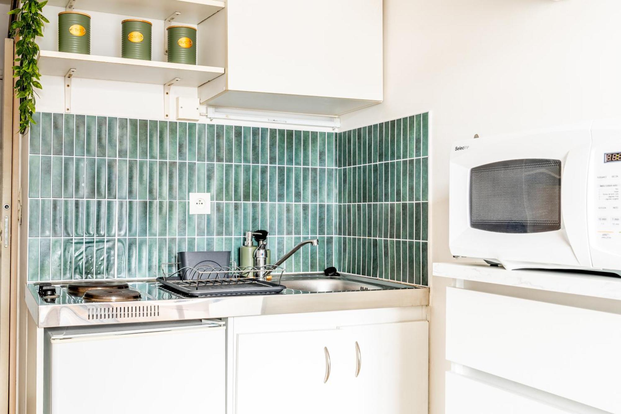Les Verrieres・studio A 400m De La Mer・netflix Apartment
